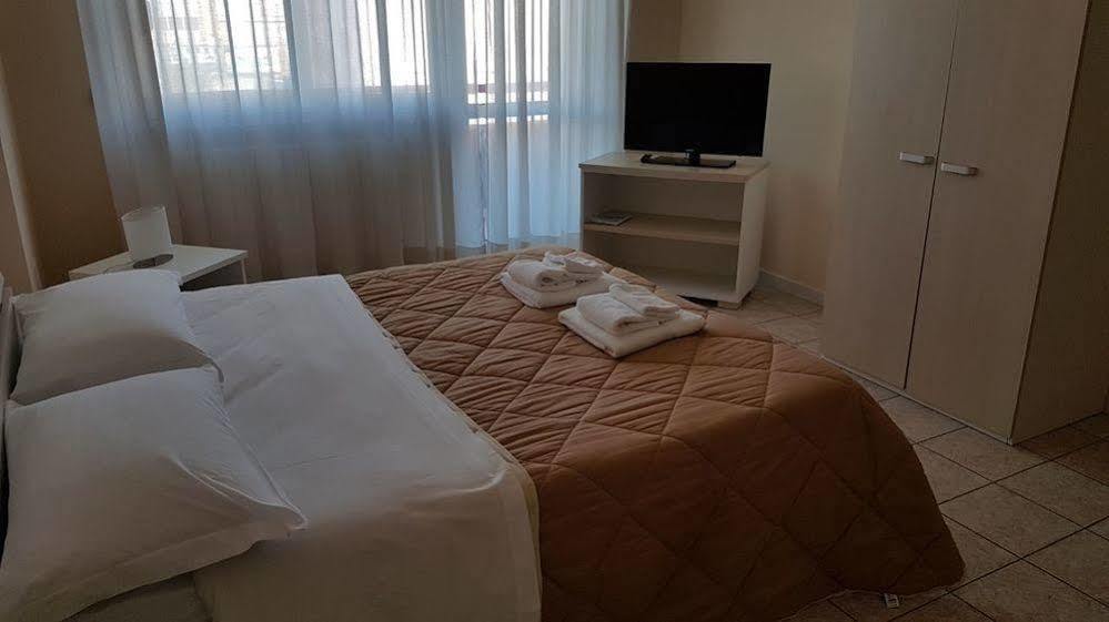 Quarantadue Quindici Hotel Termoli Exterior photo
