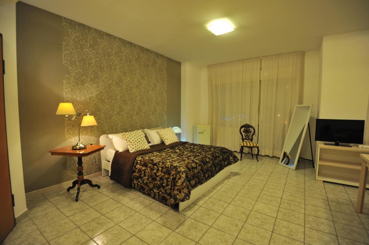 Quarantadue Quindici Hotel Termoli Exterior photo